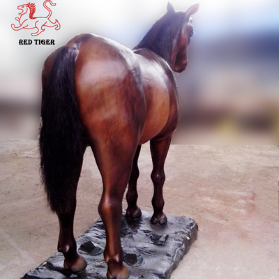 acheter Statues animales faites sur commande de résine Sculptures animatroniques grandeur nature de cheval online manufacture