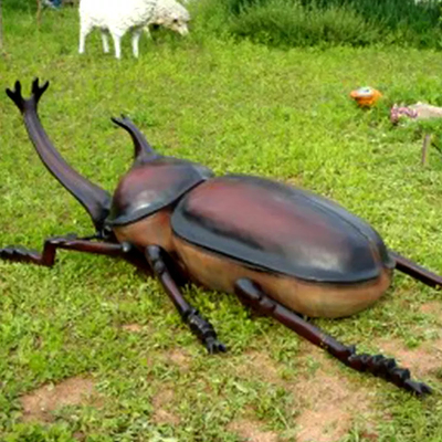 acheter Sculpture animatronique Sunproof d'insectes adaptée aux besoins du client avec la personnalisation de mouvement/bruit online manufacture