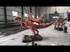Tour à jetons sur le dinosaure